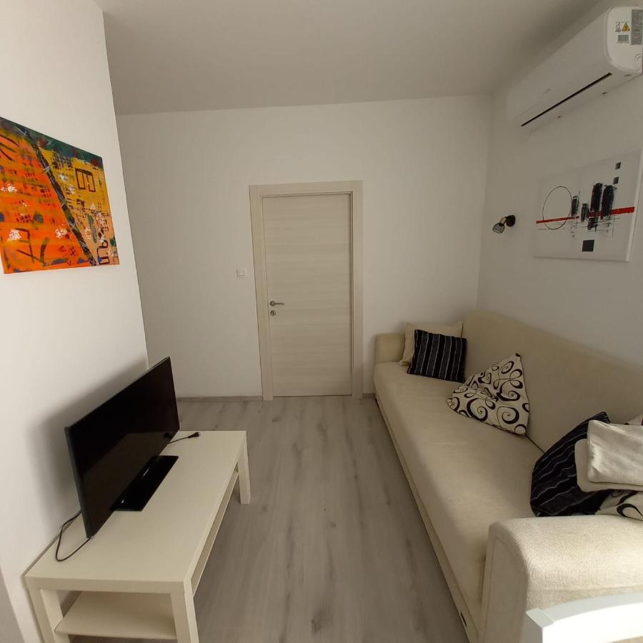 Apartmani Pajalic Krk Town Luaran gambar