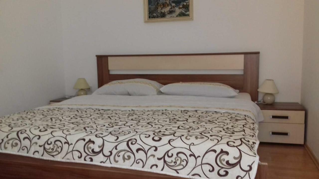 Apartmani Pajalic Krk Town Luaran gambar