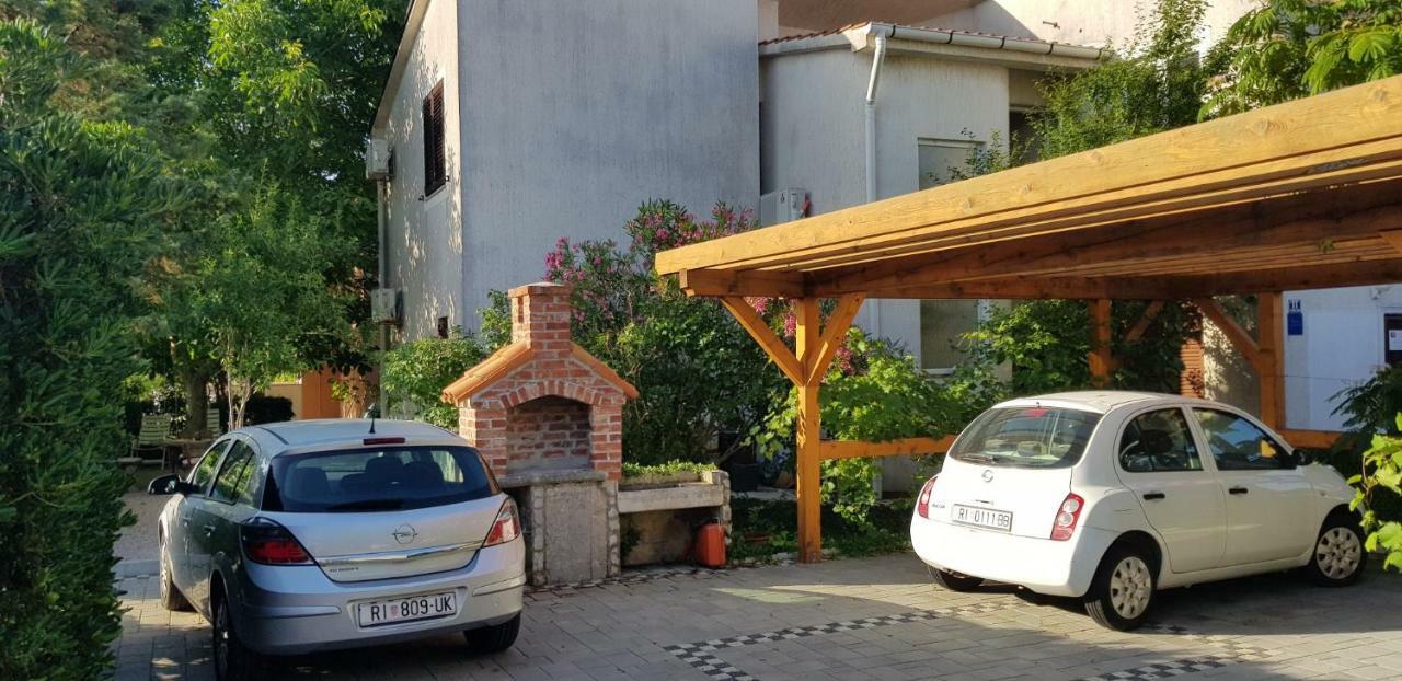Apartmani Pajalic Krk Town Luaran gambar