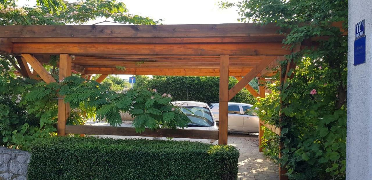 Apartmani Pajalic Krk Town Luaran gambar